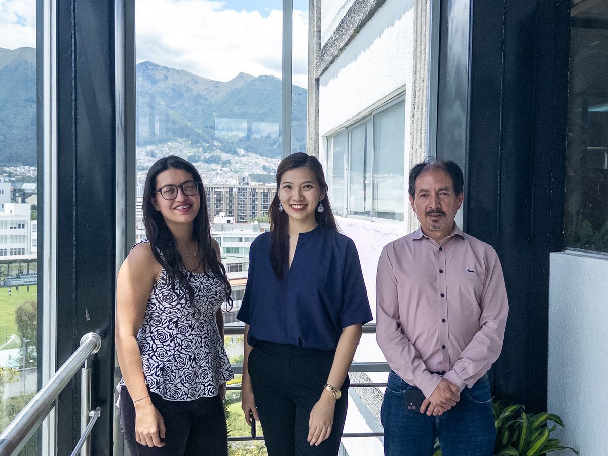 ModeMatEC's tweet photo. ¡Bienvenida a Kathleen Dematera, Coordinadora del Programa Urban Change Maker! Estamos emocionados de discutir actividades de seguimiento y planificar el futuro de nuestra cooperación académica en el #Modemat el #ULLC y el @MunicipioQuito. Avanzamos hacia una movilidad sostenible https://t.co/ByNozqPlb1