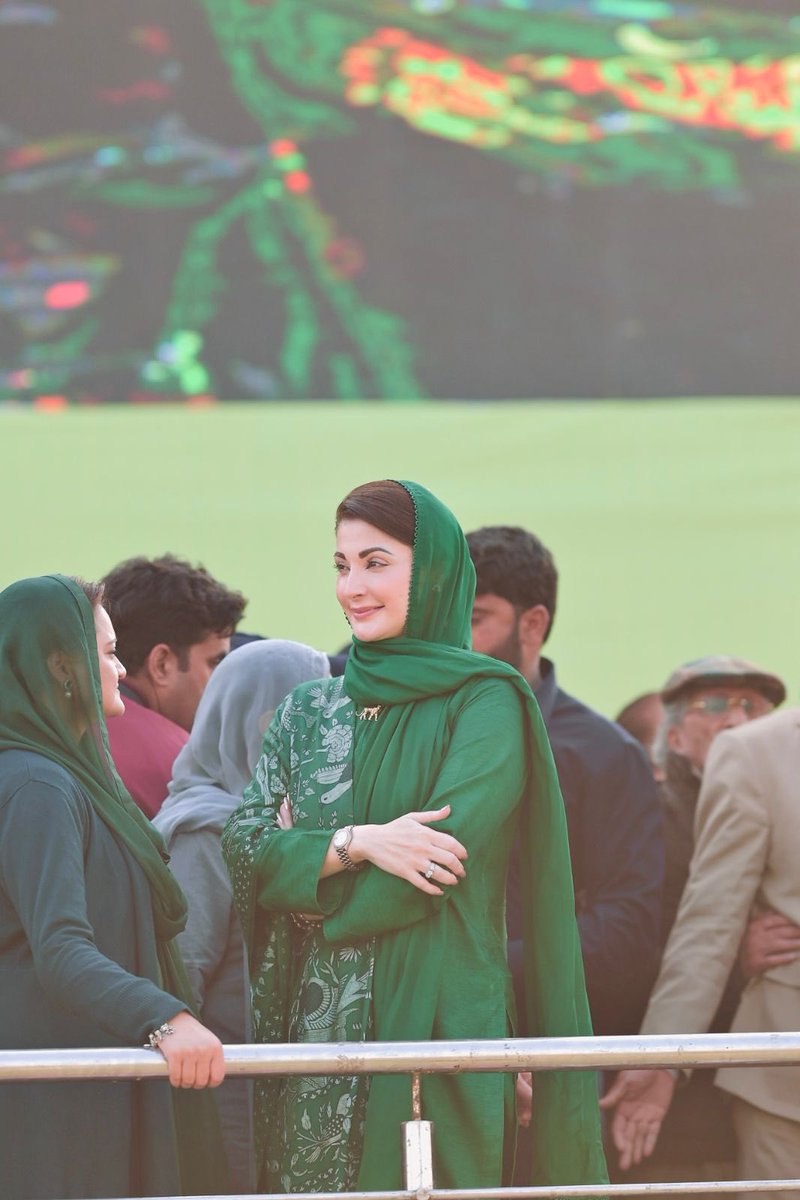 ShahoodAhmad_'s tweet photo. پاکس��ان کو بچانے کے لئے ایک لاکھ بار بھی سیاسی مفاد قربان کرنا پڑا تو کریں گے:مریم نواز https://t.co/pdGau8ZoI4