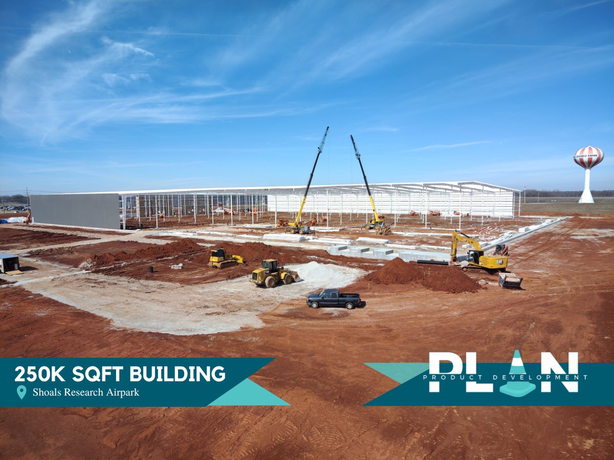 ShoalsEDA's tweet photo. Construction has been moving at our speculative building sites. As the availability of product remains a crucial factor in the site selection process, these buildings are designed to attract the right companies to #SelectTheShoals! https://t.co/JE499n9yef