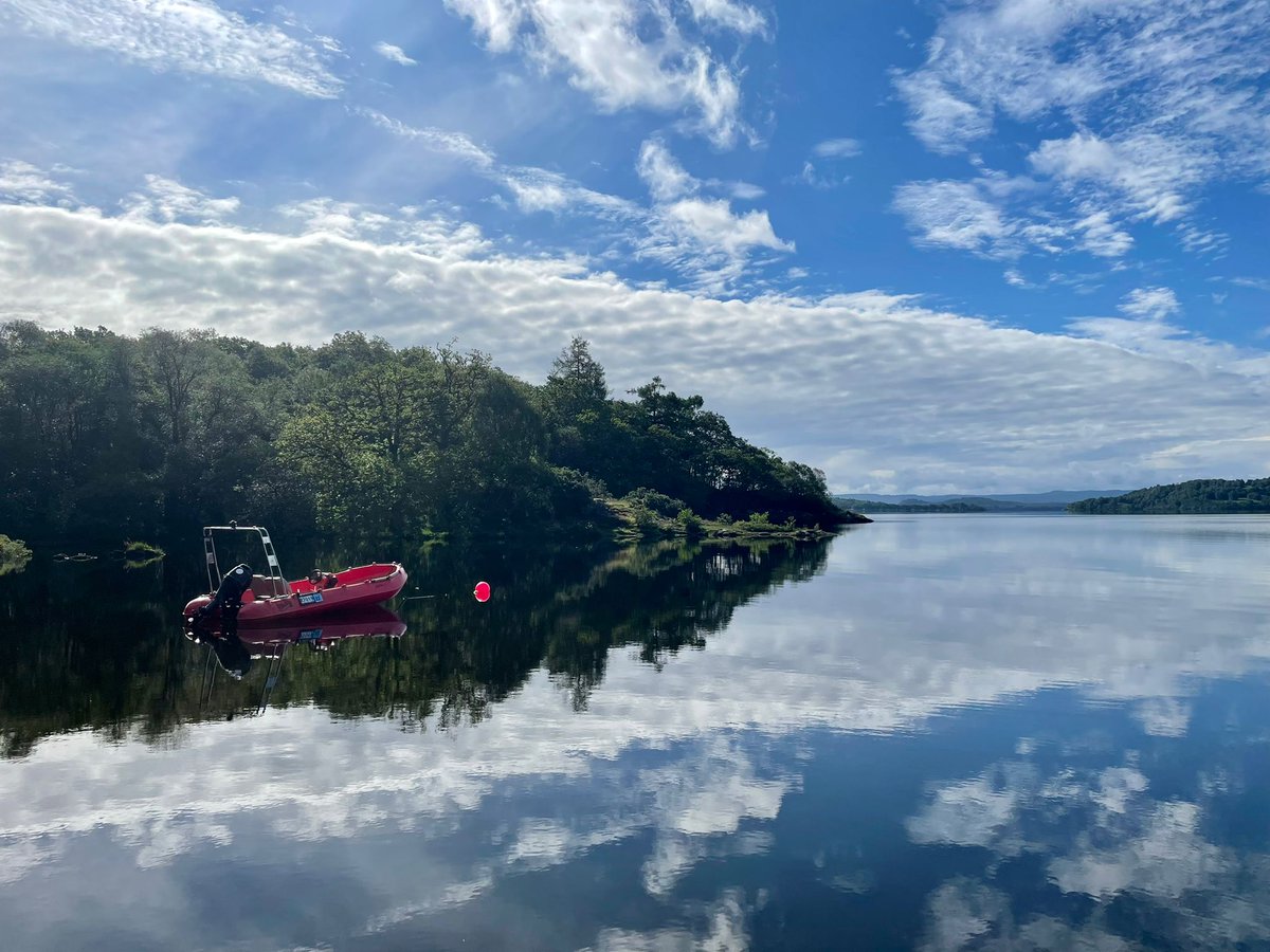 A fantastic job opportunity for the role as a full time technician at the Scottish Centre for Ecology and the Natural environment, at a beautiful location on the banks of Loch Lomond! @sceneUofG my.corehr.com/pls/uogrecruit…