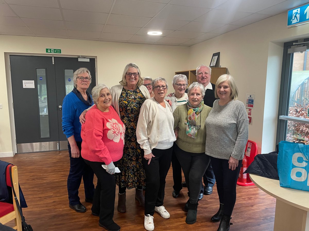 #Intergenerational learning and #Participatory research session through the #CommunityKnowledgeFund, this time with Knightswood Active Seniors. The project is exploring community safety and #intergenerational connections.

@UKRI_News @the_young_fdn