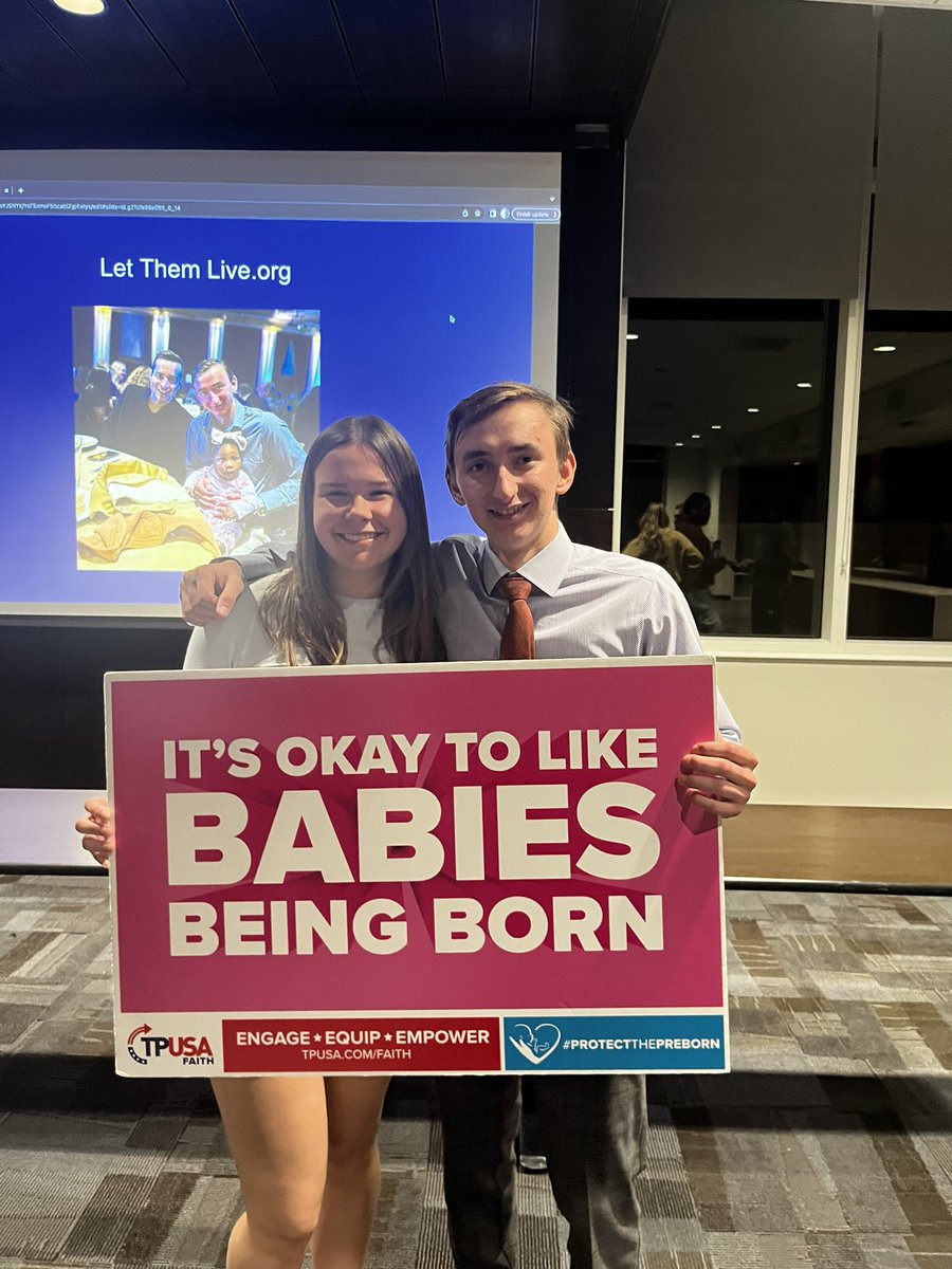 TPUSA_CITRUS's tweet photo. @prolifespidermn Saving babies 1 skyscraper at a time. @TPUSA 

https://t.co/5UWdgukeVO 

@tpusa_gulf | @tpusastudents | @tpusa_gulf | @tpusafaith | @letthemliveorg https://t.co/B5mGdAJBVN