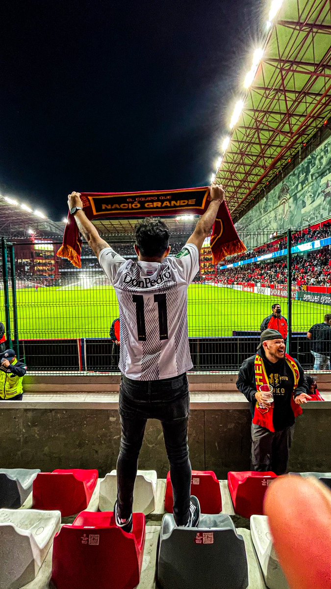 Todos los momentos que viví 
Todas las canchas donde te seguí ❤️💛