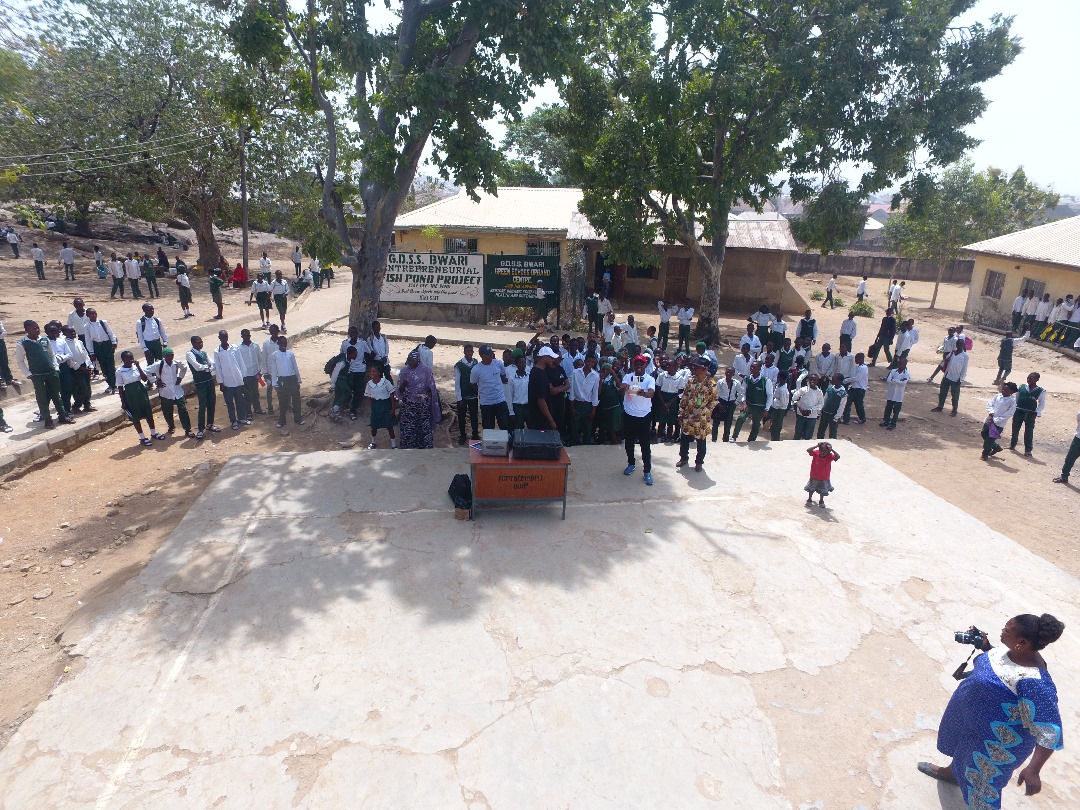 SohkTalents's tweet photo. The SOHK Team went hard again today as we inaugurated two (2) more drone clubs in two Government Secondary Schools within Bwari Area Council, Abuja - Nigeria.

We gave the students an expository training on AI &amp; Robotics using Drone as a tool.

https://t.co/f7c93Ytds7 https://t.co/G8LmfdgE0M
