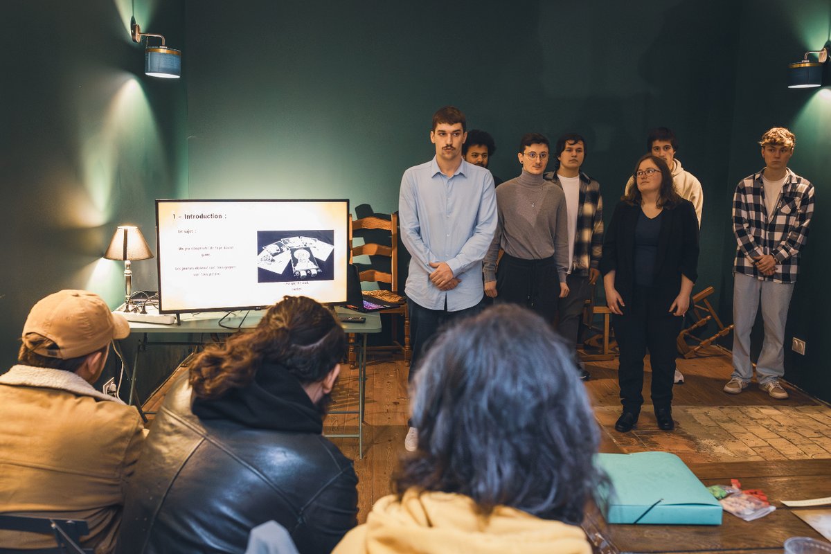 LaHordeTech's tweet photo. 🎮 Présentation de « Escape from the Chains » créé par le groupe de Alexis, Gael, Jean-Baptiste, Anaïs, Adao, Nohlan et Lukas. Merci au jury composé par Paul, Maxime, Guillaume D et Vincent. 🎲
#gamedev #bordeaux #jeuxvidéo #lahorde #devschool #programmation #gaming https://t.co/OADp54cxdk