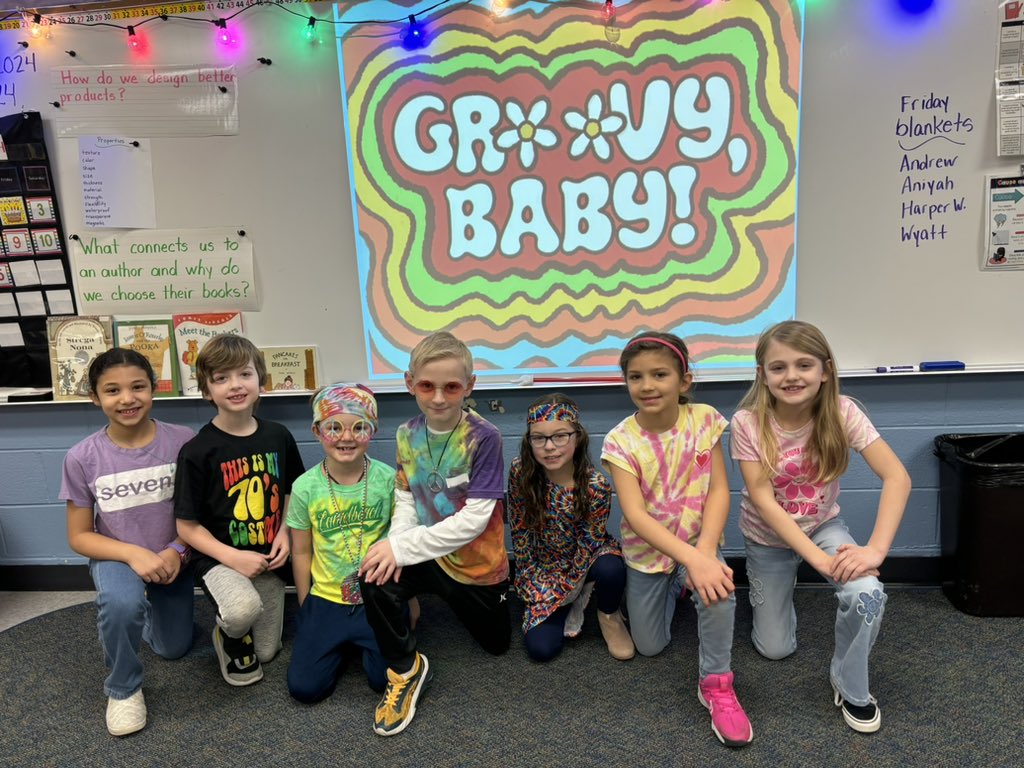 SeiterMrs's tweet photo. It’s pretty groovy to be in 2nd grade at Coolidge today! @CoolidgeCougars #livoniapride https://t.co/hpQ3MPld93