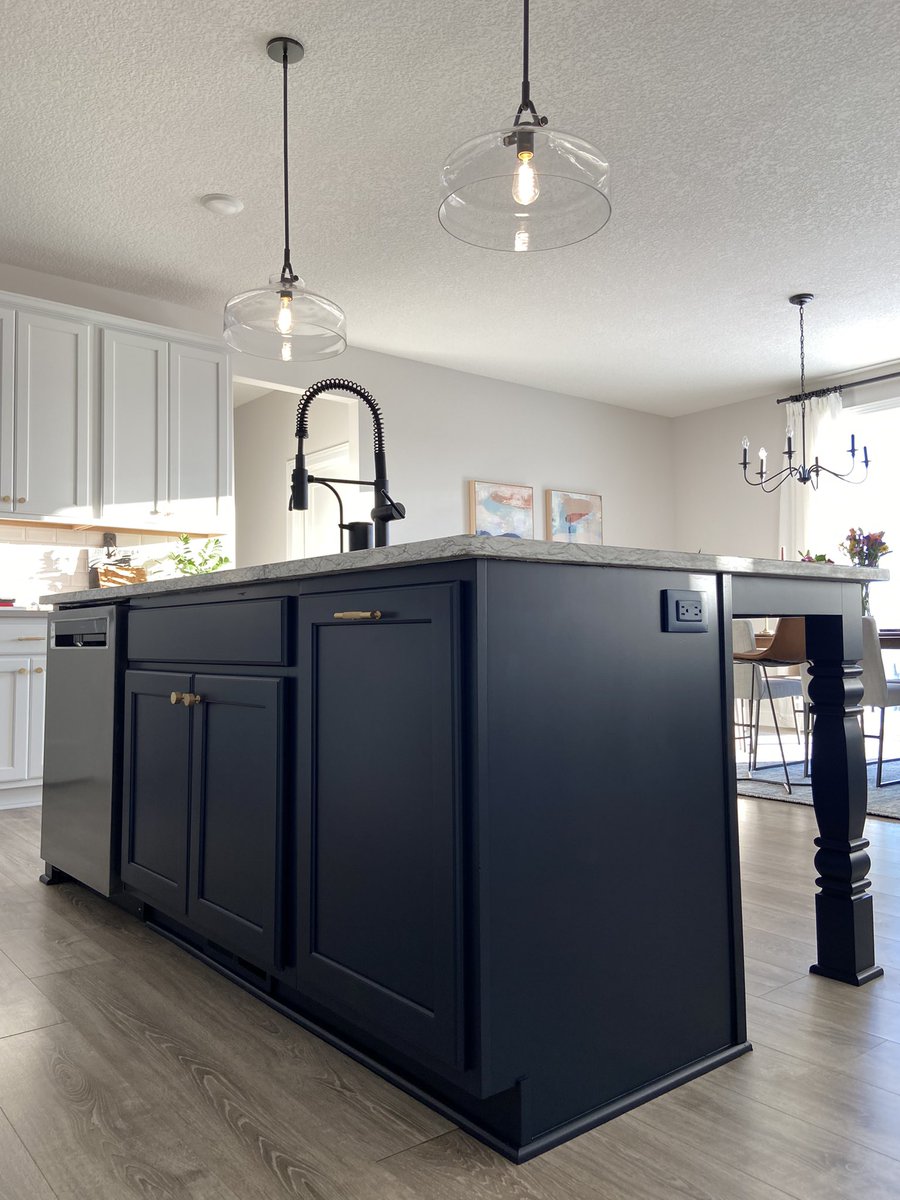 KDPainting's tweet photo. SW 6244 is a very popular accent color. Take a look at this island we just painted with Emerald Urethane and you’ll see why. https://t.co/Q0s6HqzhOI