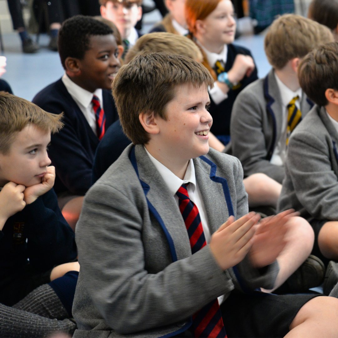 BSCLibraries's tweet photo. Children's author and magician, @rosswelford , gave this year's Festival a magical end with some fantastic magic tricks and lively discussion of how to create a story for ours and local Years 5 and 6 pupils! https://t.co/7FmDXVUsFe