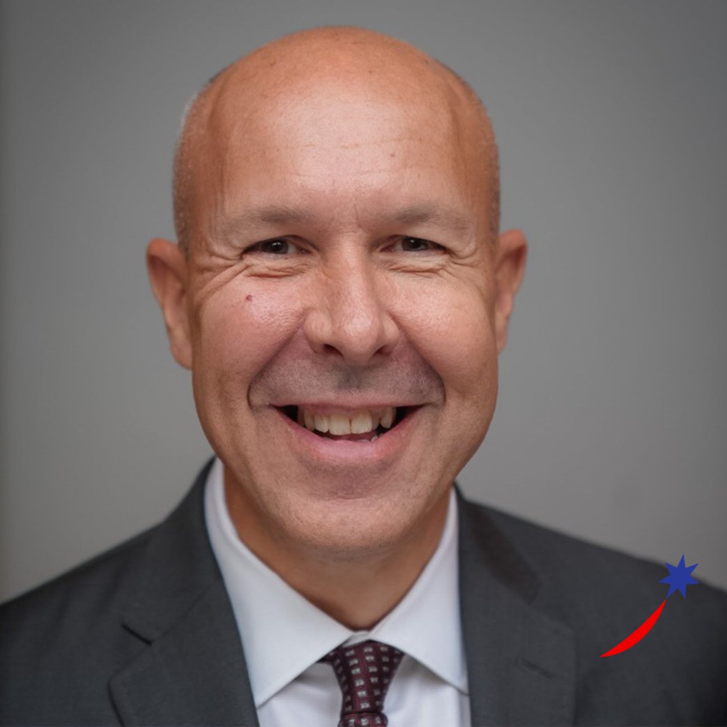 We're excited to announce that David Woodbury has been appointed as the new Chief Commercial Officer (CCO) for Sodexo USA! 🎉 Join us in welcoming David to his new role! ow.ly/Nar450QCeZK #Sodexo #Leadership #Excellence #WeAreSodexo