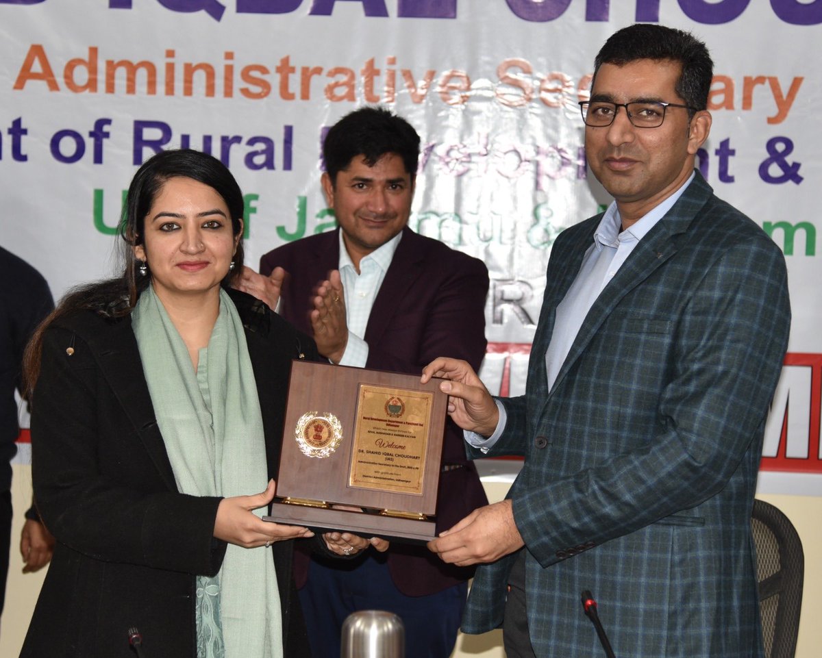 Secy #RDPR stresses #ruraldev. in #Udhampur. Dr.Shahid Choudhary urges precision, transparency, & innovation. #BDOs instructed for 100% #Aadhaarseeding. Discussions on Community Sanitary Complexes.DC Saloni Rai, Dir Rural Dev #Jammu, Dir PR #JK & officials attend #RuralDev #ANI