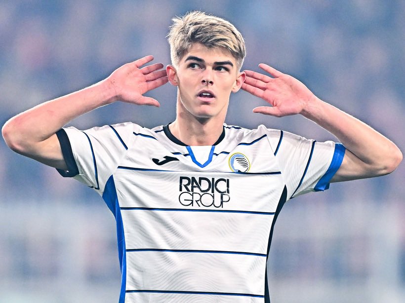 ItaFootPod's tweet photo. 🚨PATREON ONLY🚨

❓From #ItaFootPod Patrons

Inc:
- #Atalanta beat #Roma to #SerieA top 4? 🤔

- #Spalletti’s #Azzurri play back 3? 🧐

- #InterMilan: #Marotta overrated? 😬

- #Milan: mistake #Pioli over #Maldini? 🤦‍♂️

- #BlueCards? 💩

Much more
🎧✍️⤵️
https://t.co/4uYIwvfjRQ https://t.co/m2gjKrbVxx