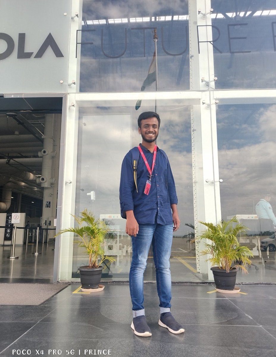 sharusalauddin's tweet photo. Being newly appointed here, this ola factory was my first Visit Explained all the benefits of ESIC for the employees covered in esic ,This is best example of Women Empowerment @bhash #olafuturefactory
@OlaElectric https://t.co/XKumJZkbvI