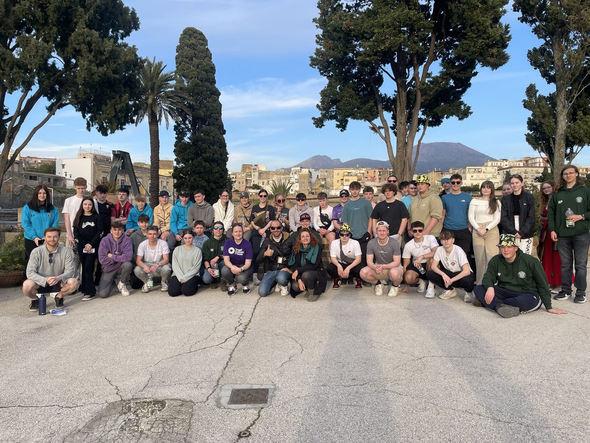 Adran Daearyddiaeth YGG tweet media