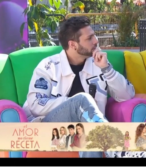 Mair_im's tweet photo. Señoras y señores soy lágrimas al ver a Nicola presentar a Kenzo 😭😭❤️
#NicolaPorcella
#ElAmorNoTieneReceta
#SixFlagsMexico
#programa_hoy https://t.co/vvcEboq9GH