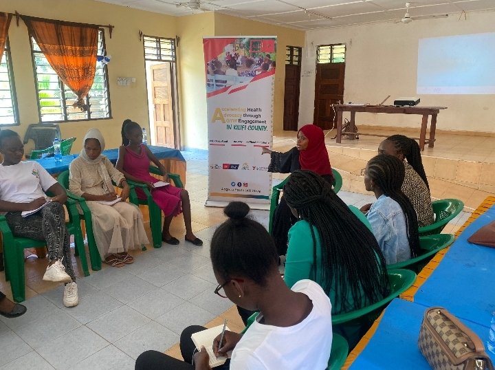 AngazaKilifi's tweet photo. With support from @HerVoiceFund , we organised a two day #Advocacy mentorship session for #AGYW led or supported organizations.
Day one included the concept of advocacy wholistically and comprehensively.
#HERVoiceKilifi #YplusAimingHigher #HERVoiceFund #HVF https://t.co/WiTkhYF6fF