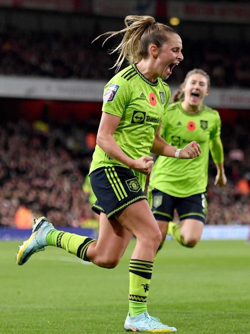 This Tooney goal was something special at the Emirates 🫶✨

#MUWomen || #WSL