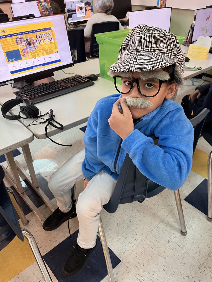 Jenn Johnson tweet media