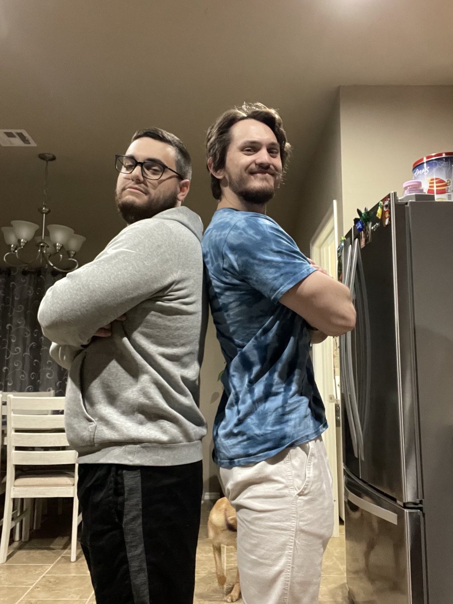 spiderharris's tweet photo. Missing my boy hours https://t.co/CCnyow3A6V