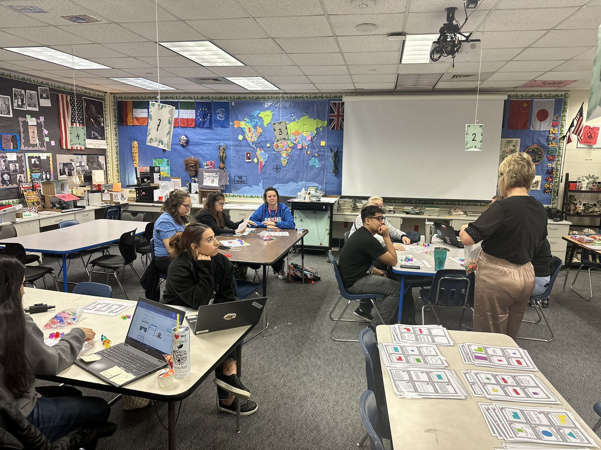 I love that our teachers had so many options of sessions to attend about making math visual in the elementary classroom! 🧮  #NCISDPowerUp24 #NCISD <a href="/NCInstruction/">NCISD Instruction</a>