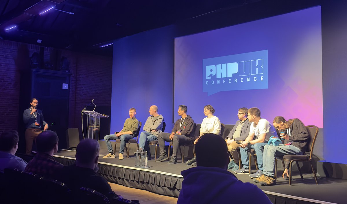 cjh_dev's tweet image. Closing panel now starting at #phpuk24