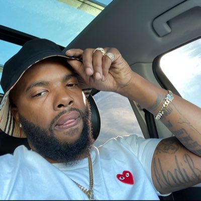 kingcurt's tweet photo. #NewProfilePic https://t.co/y96oOVU5fU