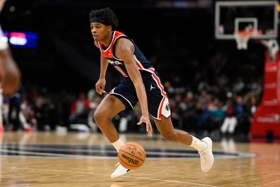 In Honor of @BilalCoulibaby participating in the Rising Stars game we will be giving away 1 Freshman Gems quick rip pack to the winner of our prediction contest👀

To enter fill out this form and good luck... forms.gle/qzd62aBUN4Ljp5…