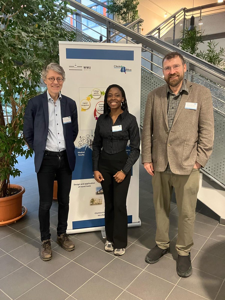 Today, the 5th Chembion Symposium @PharmaCampus_MS took place of which our group member @newie_nems 👩‍🔬helped organizing! It had great talks among from @DirkTrauner about how ion channels are a great inspiration for synthetic chemists!🧪⚗️ #conference #ionchannels