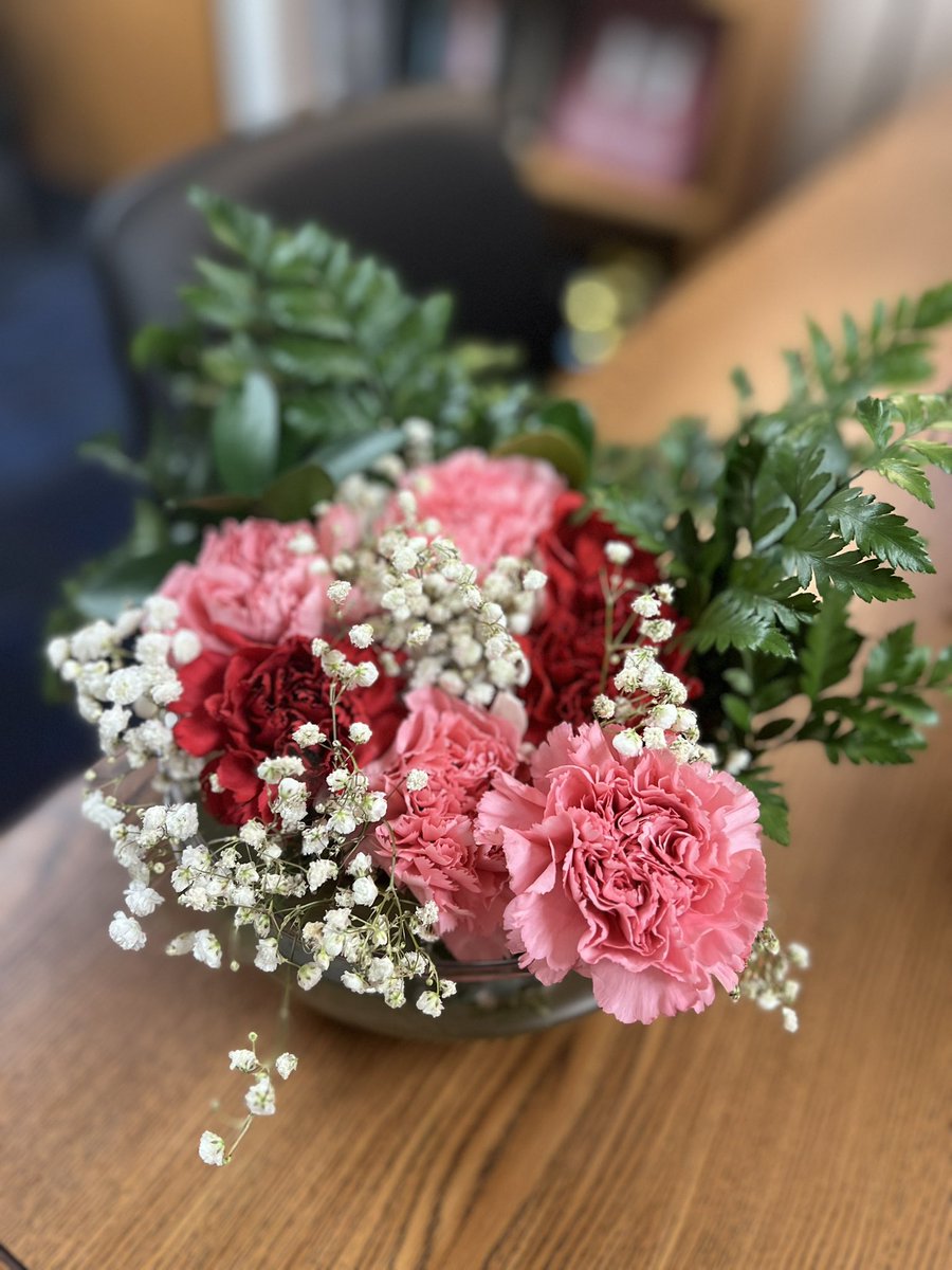 Thank you <a href="/PatriotsPhhs/">Patrick Henry HS</a> Horticulture for this unexpected Friday delivery!