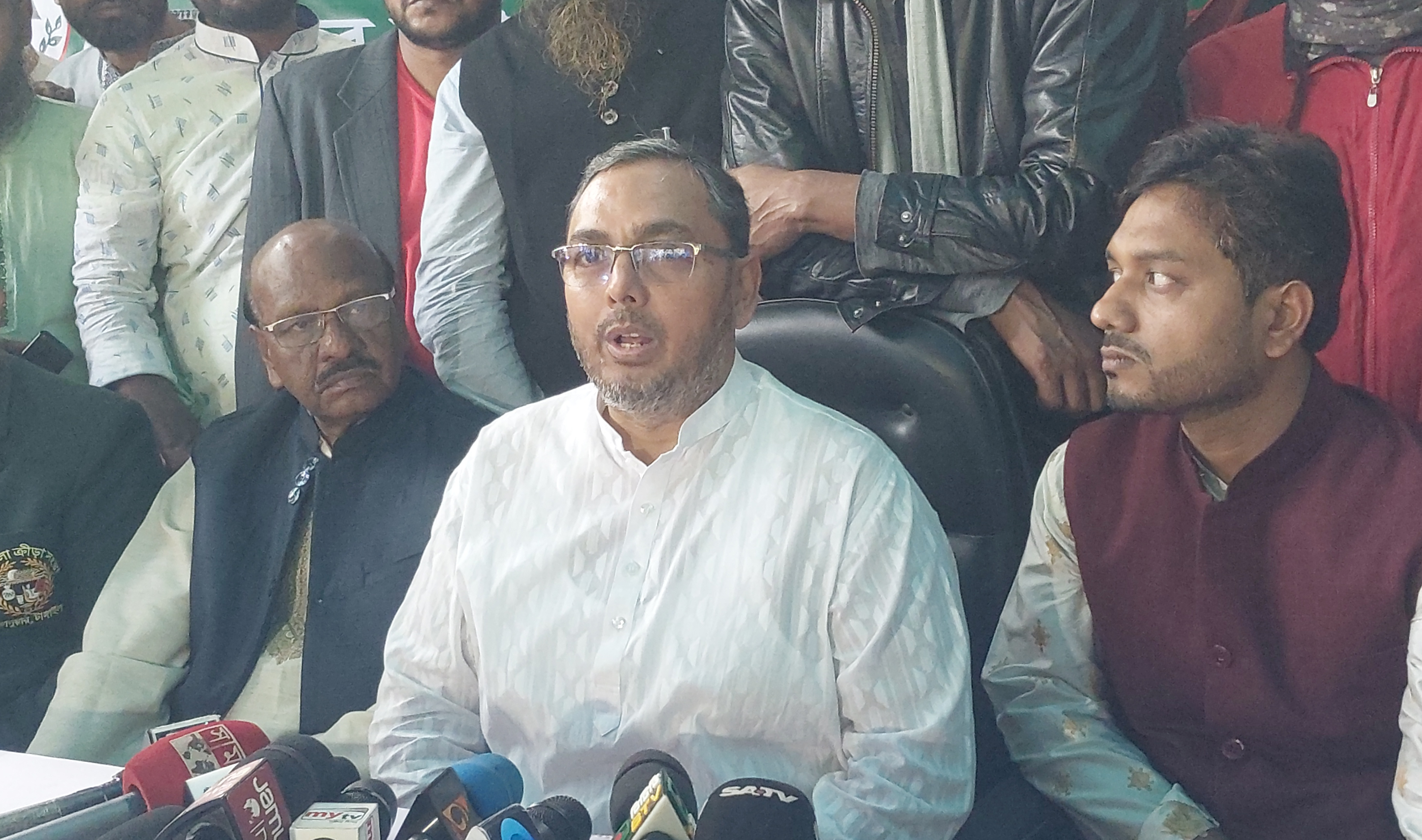 প্রধানমন্ত্রীর নির্দেশে ৪টি পণ্যের আমদানি শুল্ক কমিয়ে দেওয়া হয়েছে: বাণিজ্য প্রতিমন্ত্রী