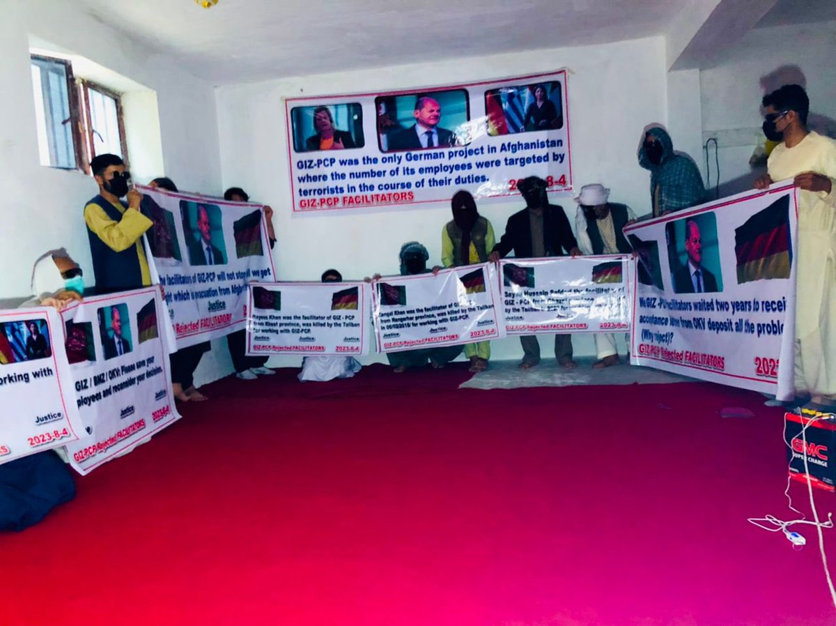 MeHrAn1020's tweet photo. We are also humans like you.
We have worked with GIZ in PCP project for long time but unfortunately the BMZ &amp; OKV left us behind under death threats in🇦🇫.
We are have been waiting since Aug15 2021 but unfortunately the OKV BMZ rejected our asylum cases application
@BMZ_Bund https://t.co/6toKCthSfV