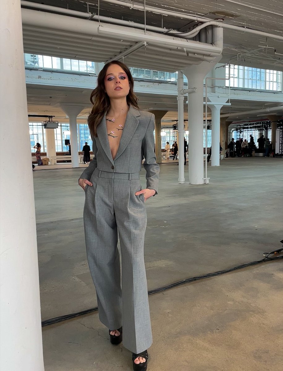 NYFW, where everyone’s a star! Had to share my look for the <a href="/BadgleyMischka/">Badgley Mischka</a> and ‌Cucculelli Shaheen shows. ✨
