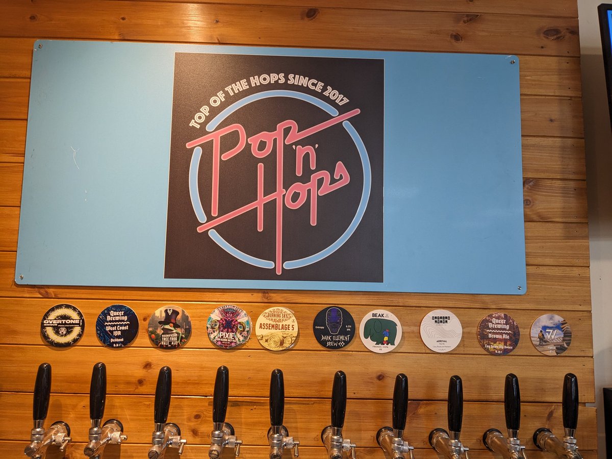 thedimmick's tweet photo. π @PopnHops
πͺ Opened 2017
πΊ Β£4 for β
pint of 0.5% Hazy PA by @Tartarusbeers
π² No lock up, used a pole outside
1st visit. OK... it's not coffee, but it IS Friday and I'm tired and wired. A #righteouspint is merited!
Jeff is a booze geek and lovely. π
#CardiffsIndependents https://t.co/fwdJdPxsKq