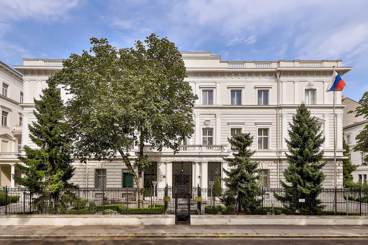 RusBotschaft Wien tweet media