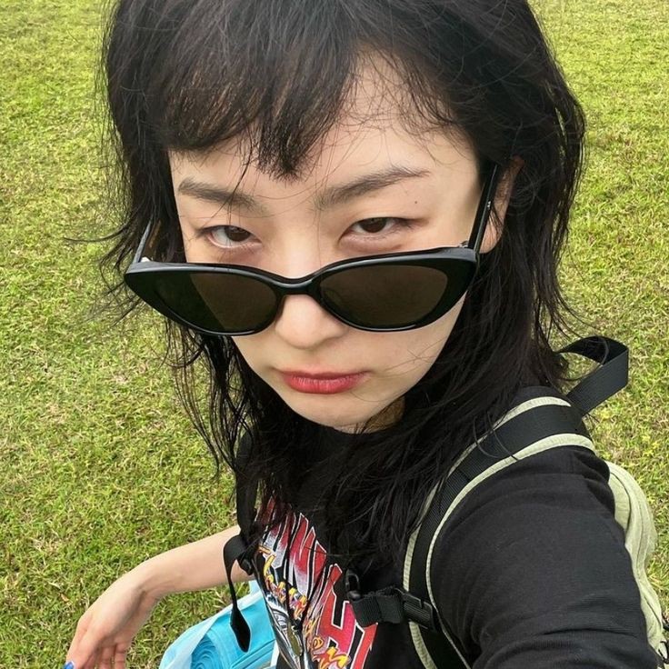 😎