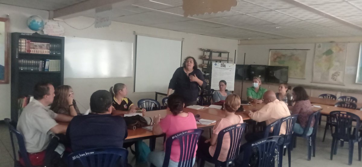 SomosUnem's tweet photo. #Entérate🗣️|| Este #15Feb🗓️, la #UTGUBarinas llevó a cabo el 1er Encuentro de Tutores, con la finalidad de socializar los documentos fundacionales y la organización académica territorial de los #Unemistas📚
#NuevaEtapaDel1X10
@NicolasMaduro
@_LaAvanzadora
@MPPEDUCACION https://t.co/JtxIjglDmv
