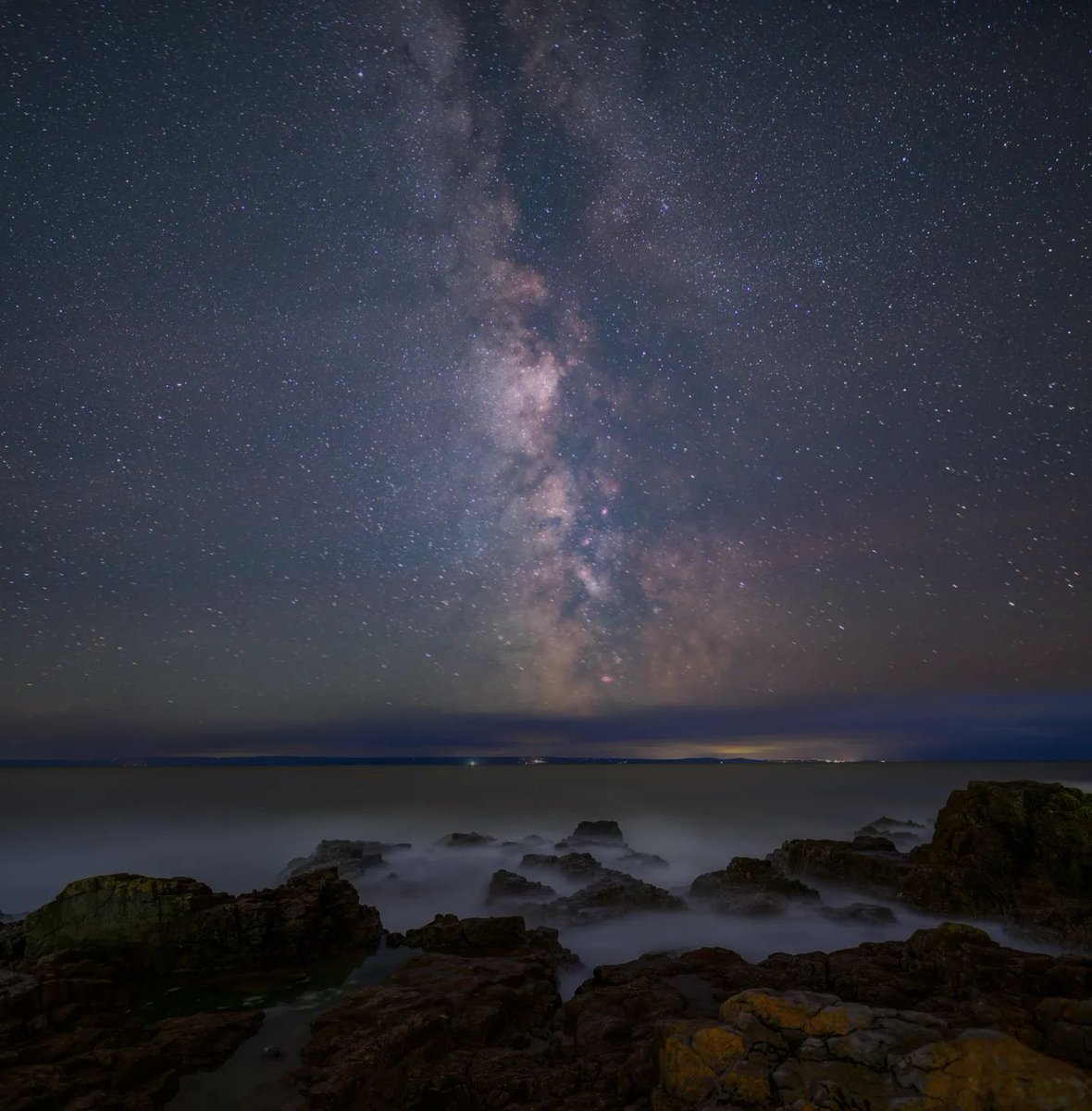 It's #WelshDarkSkiesWeek! 🌠

Do you have a favourite spot for star gazing? We love this view of the Milky Way over Porthcawl, captured by David Spencer!

If you're capturing starry scenes in Bridgend County, please tag us in your posts!

#darkskies #walesbytrails #walescoast