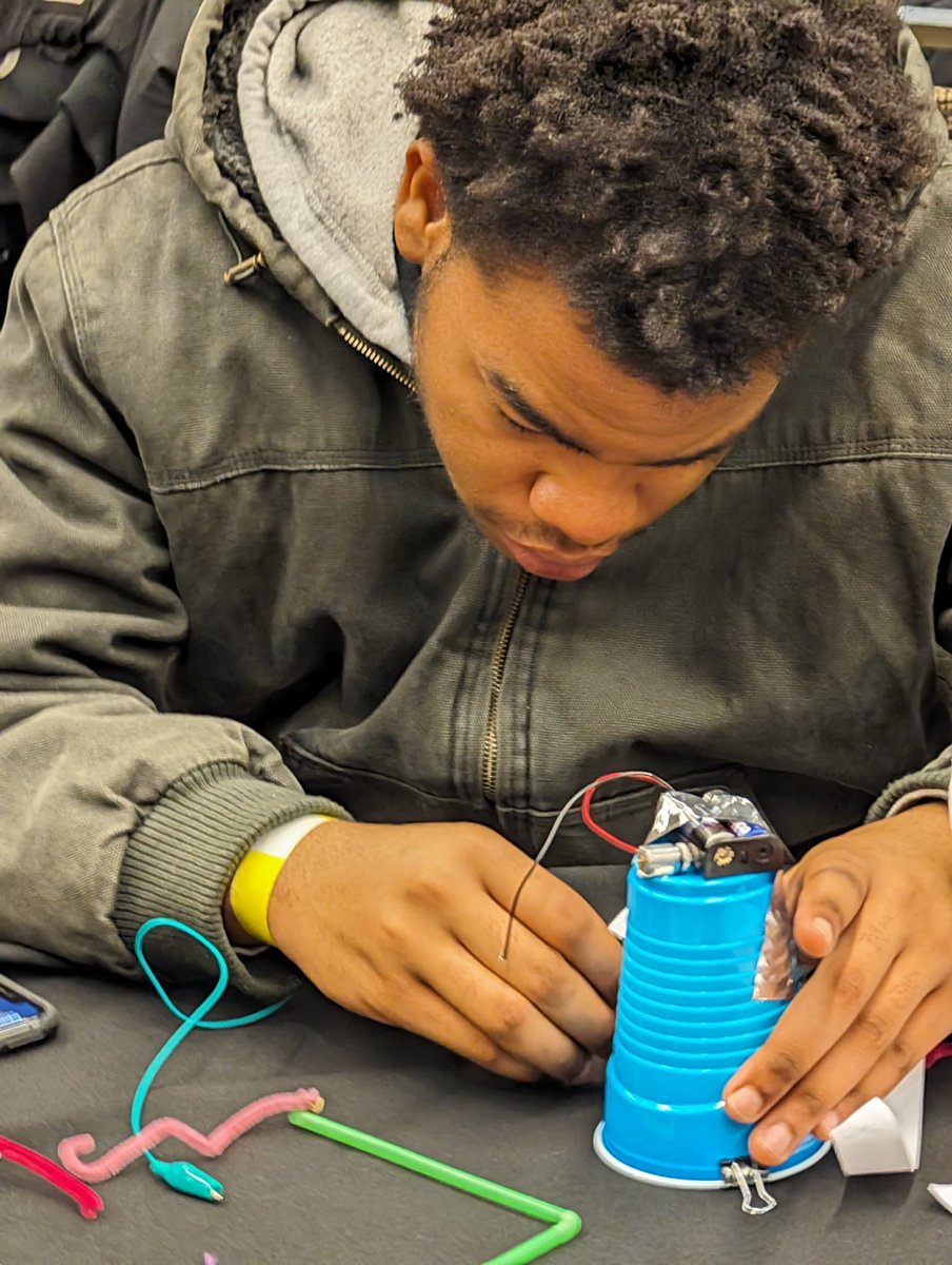 Crossland PLTW Engineering tweet media