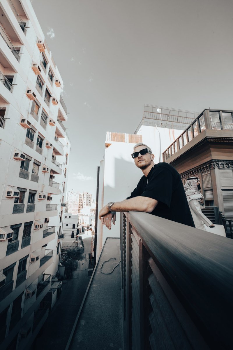Elibrownbeats's tweet photo. cIaO ROmE 🇮🇹

I'LL BE pLayINg foR thE fIRst tImE IN ROmE tOmORROW at @Room26Official 01:30-03:30

WhO's cOmINg 👀..!? https://t.co/3BlKoSfKYc