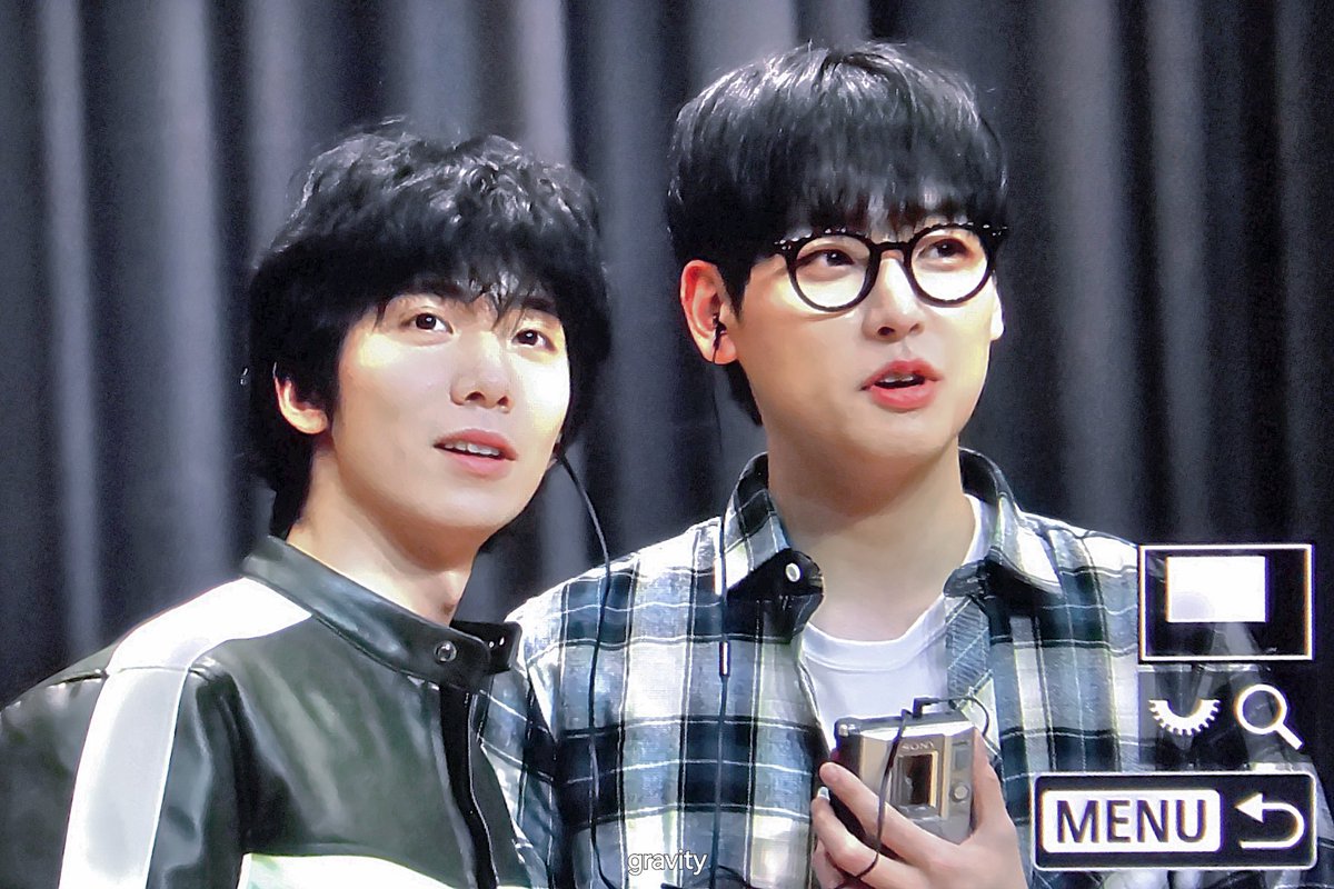 Gravity_to_9's tweet photo. 240216 디마뮤
#인성 #김인성 #INSEONG #SF9

하덕호 독고빈 오랜만이야👋 https://t.co/td288rxPNE