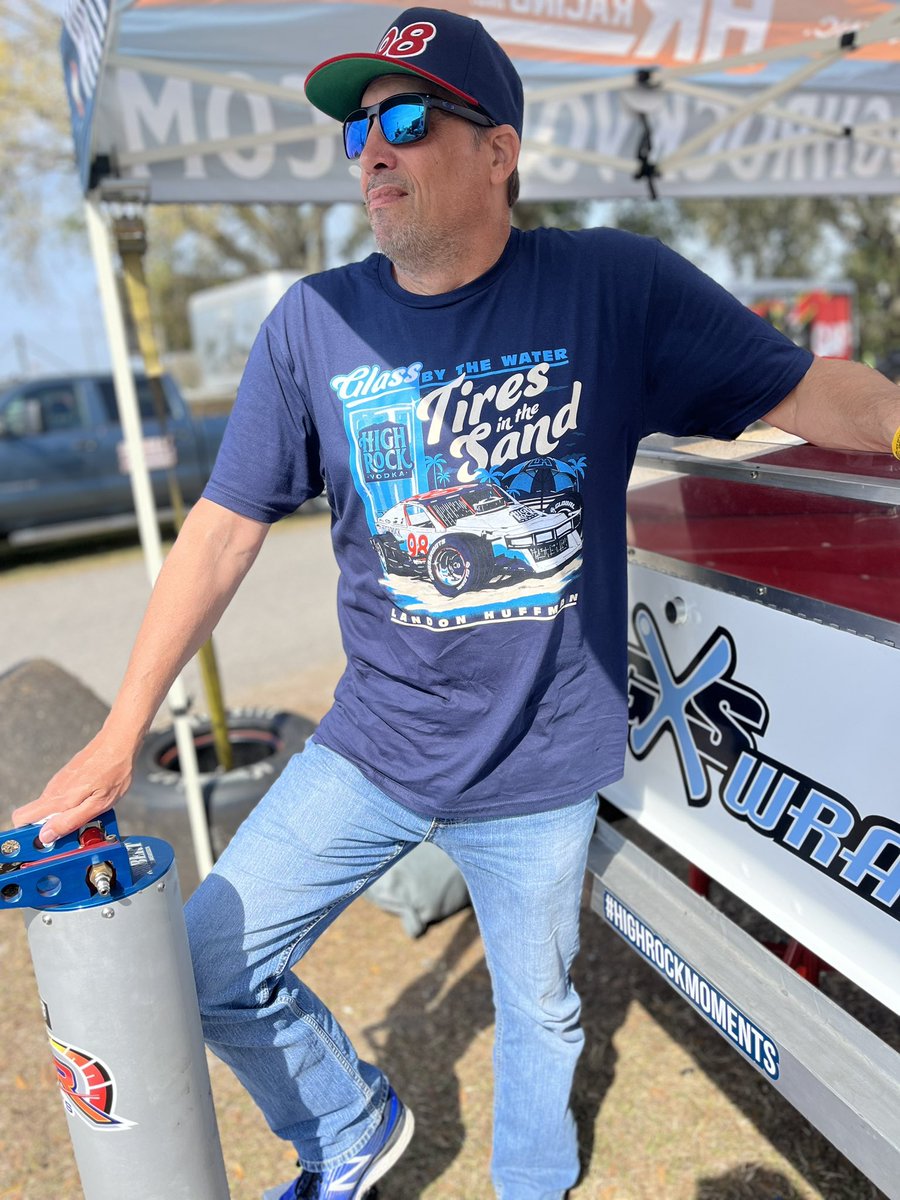 grassrootsbrand's tweet photo. Tonight is the final opportunity to grab @LandonHuffman merchandise here at New Smyrna Speedway💪🏻

Our stand will be located on the left side of the front stretch grandstand as you walk into the main entrance! https://t.co/fQUvkLVjpk
