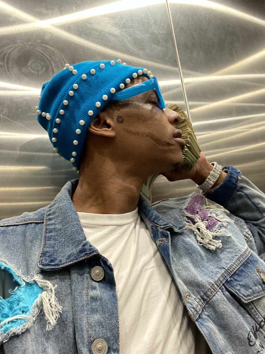 1MackJrock's tweet photo. I $hit On Niggas Every Time They Piss Me Off Baby 💯🩻 https://t.co/SsGV5kjPJZ