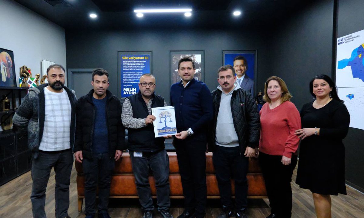 Bugün İyi Parti Eskişehir  Büyükşehir Belediyesi Başkan Adayı Sayın Melih Aydın Bey’e EYT sonrası akranlarından 17-20 yıl geç emeklilikle karşı karşıya olanların yaşadığı adaletsizliği anlatma fırsatı bulduk.

Kendileri 18 Şubat Pazar günü Ankara Anıtpark’taki “Büyük Ankara