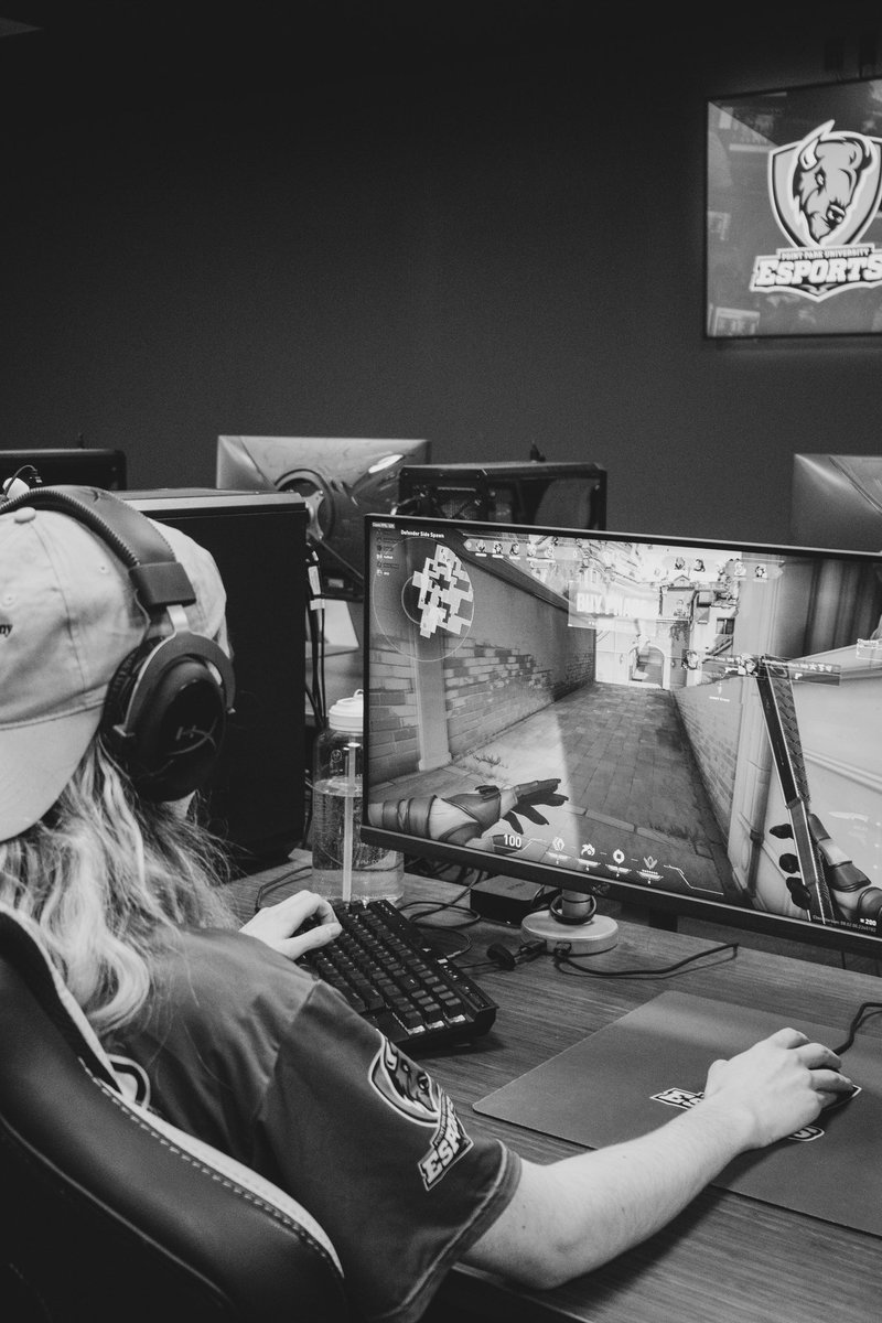PPU_Esports's tweet photo. GAMEDAYYYYY
Taking on Carleton University
โฐ 8:00 PM EST
๐บ https://t.co/nQ32T7aZ4L
#Valorant #Esports #gaming #college #PointPark https://t.co/lam1sGUPQ0