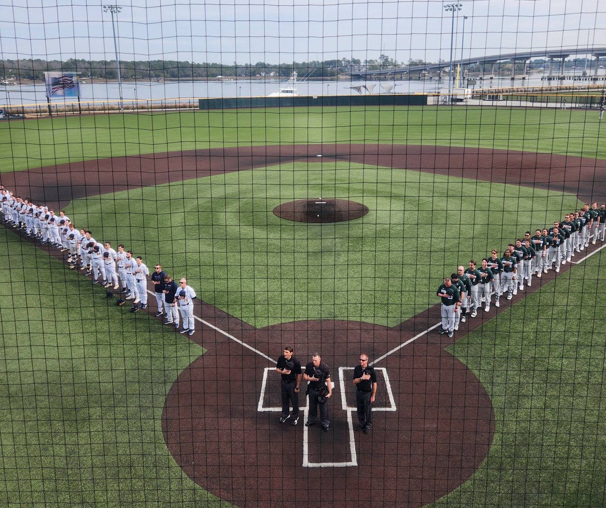 TheShipyardPark's tweet photo. We are Ready!
#America 
Game 1 is #MichSt vs #Merrimack

#SwigandSwine College Classic https://t.co/MKgRXBPgU3