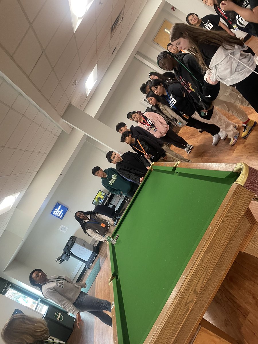 Lakeview Middle’s field trip to <a href="/USCUpstate/">USC Upstate</a> was a day filled with learning, laughter, &amp; new experiences. From touring the campus to attending informative workshops, our students gained valuable insights into college life! 

#askmeaboutLAKEVIEW
#LakeviewROARS
<a href="/puza_gcs/">Puza_GCS</a>