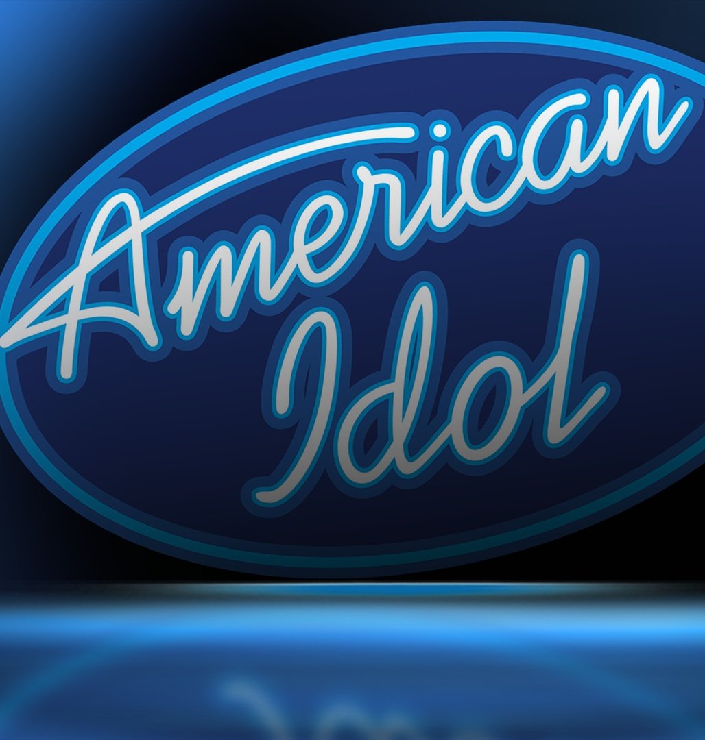 MileyCyrusBz's tweet photo. American Idol wants Miley Cyrus to replace Katy Perry, Daily Mail reports

“The show is pushing for famous face Miley Cyrus but figures are worried she's too risqué for a family show” https://t.co/ZQ9QutT01G