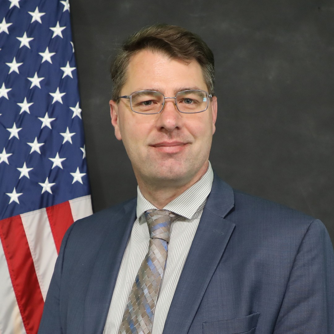 AFResearchLab's tweet photo. Let’s give a #SHOUTOUT to Dr. Mark Benedict, Additive Manufacturing lead for AFRL's Materials and Manufacturing Directorate, for winning the 2023 Military Additive Manufacturing 3D Printing Lifetime Achievement Award.
#AFResearchlab | #AFTECH | https://t.co/7grxuOJhYn