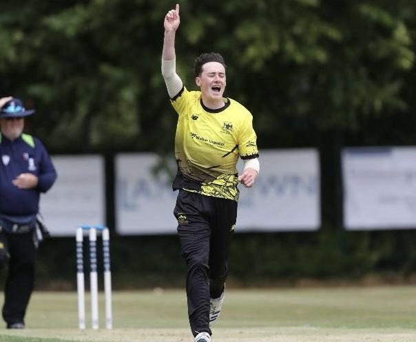 🆕 We’re delighted to confirm the registrations of Jude Wright, Oli Meadows and Joseph Davies for the season!

🏏 All 3 players have been working hard with the rest of the squad during the winter thus far and have been added to our upcoming La Manga pre-season camp!

🏏🏴󠁧󠁢󠁷󠁬󠁳󠁿🐉🔴🔵