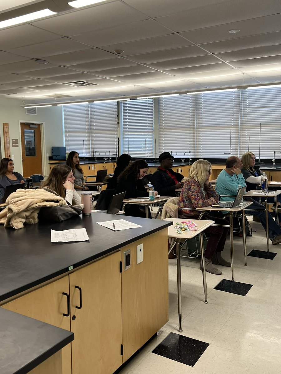 BTPSLearns's tweet photo. #ProDaySpotLight #ElemEDCamp Getting Ready for the NJSLA Math https://t.co/Ql6WLBdkCq