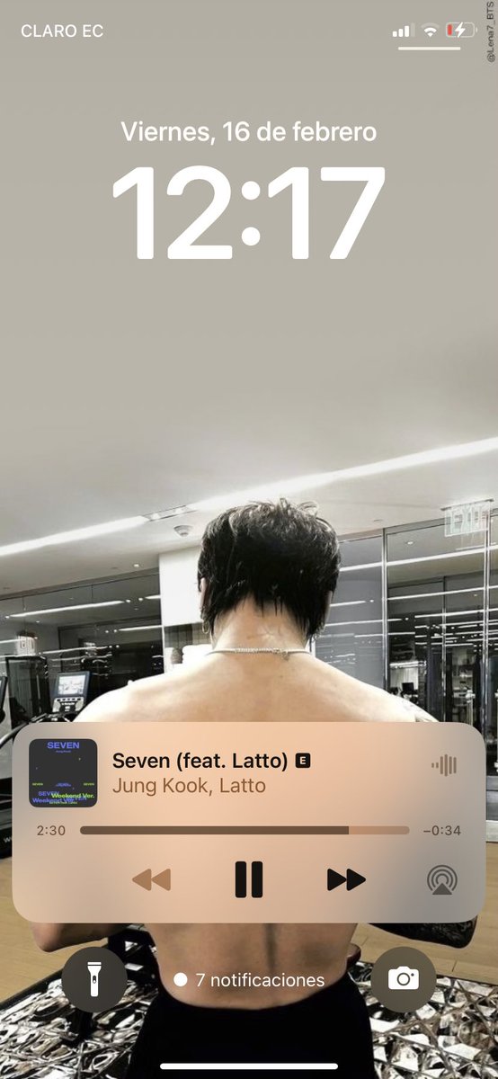 koolvsm's tweet photo. @97SARCHIVES STREAM AND BUY SNTY
STREAM AND BUY GOLDEN 
#JungKook_GOLDEN https://t.co/fK18KAHaIj